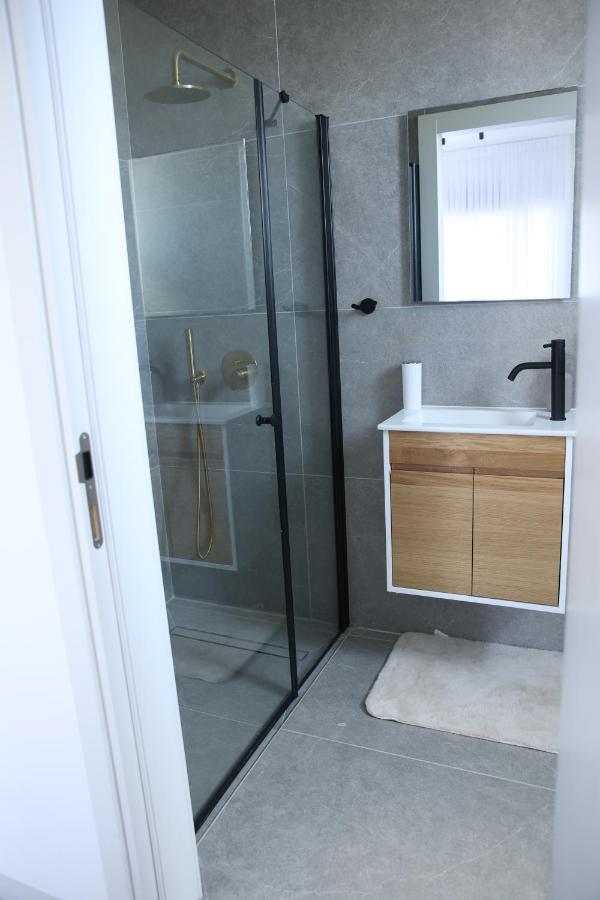 Hotel סוויטות נוף שקיעה Peqi'in Hadasha Exterior foto
